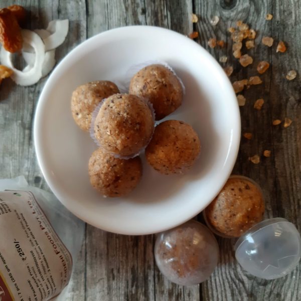 Premium Dink Ladoo